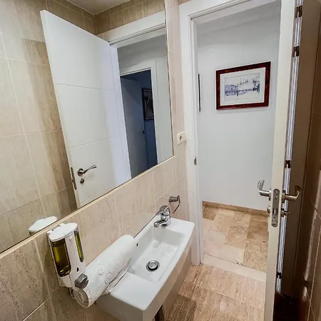 Spacious Two Bedroom In Centre * Marbella