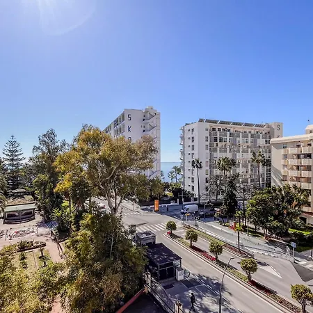 Spacious Two Bedroom In Centre Apartamento *