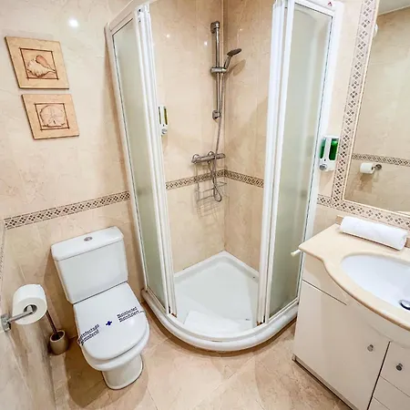 Apartamento Spacious Two Bedroom In Centre Marbella