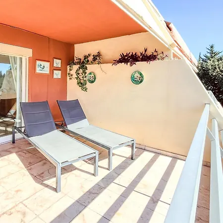Apartamento Spacious Two Bedroom In Centre *