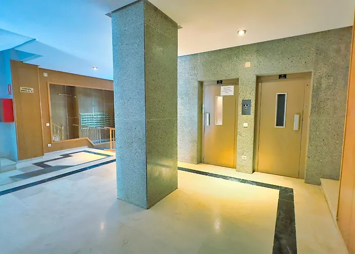 Spacious Two Bedroom In Centre Apartment Marbella