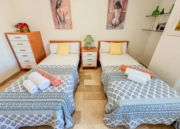 Spacious Two Bedroom In Centre * Marbella